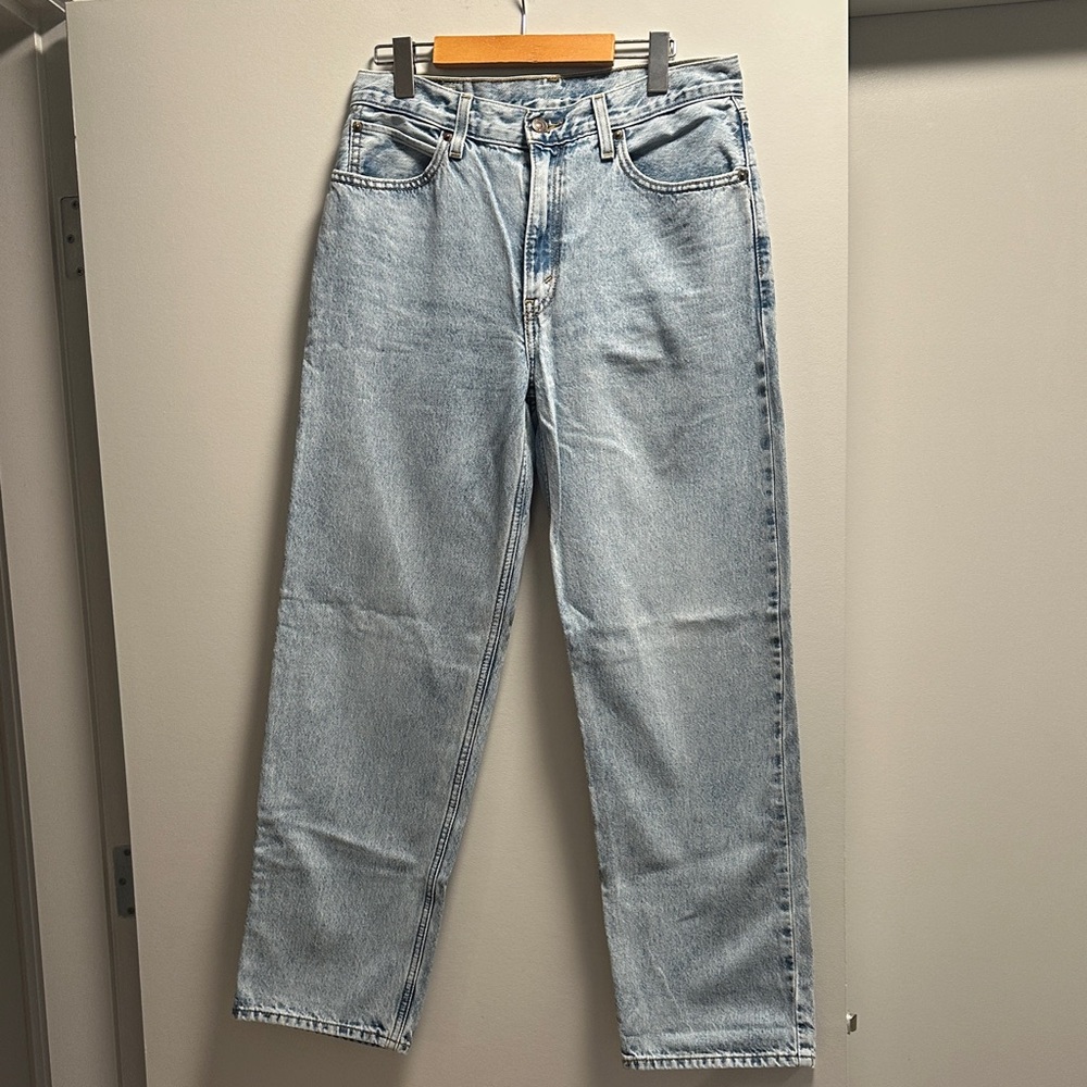 Levi’s woman’s 90s  Light Blue Jeans